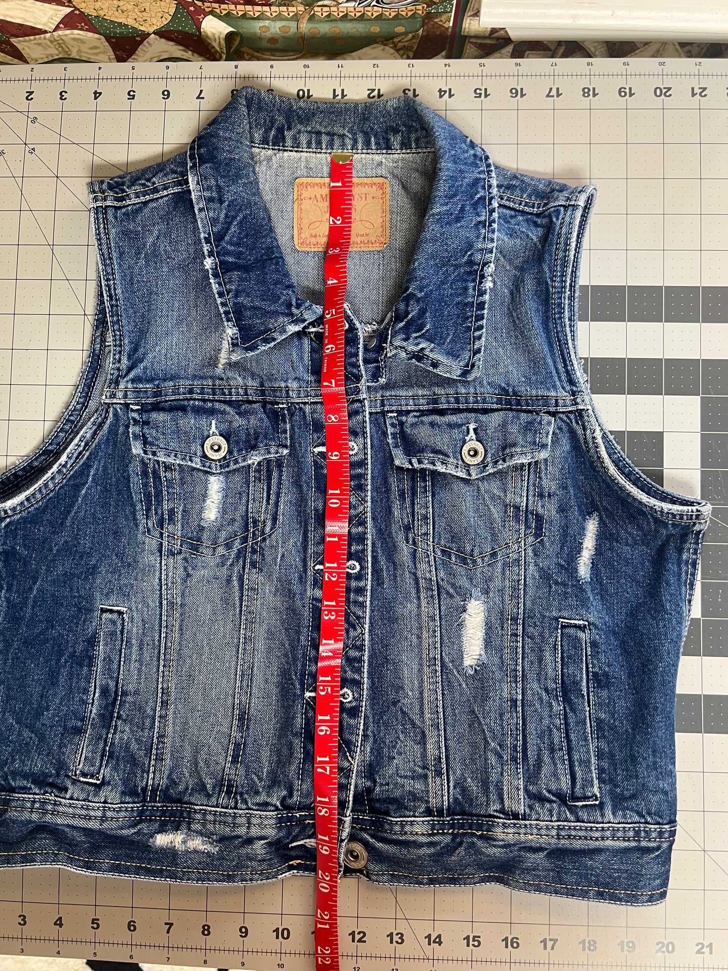 Pre-Owned Amethyst Jeans Distressed Denim Vest XL READ DESCRIPTION